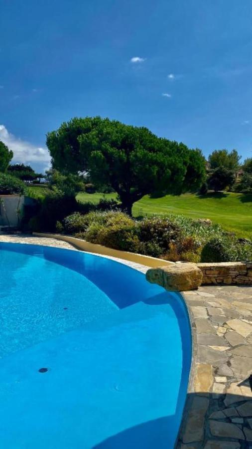 Villa Dans Cadre D'Exception - Golf, Piscine Et Tennis Prive Saint-Cyr-sur-Mer Kültér fotó