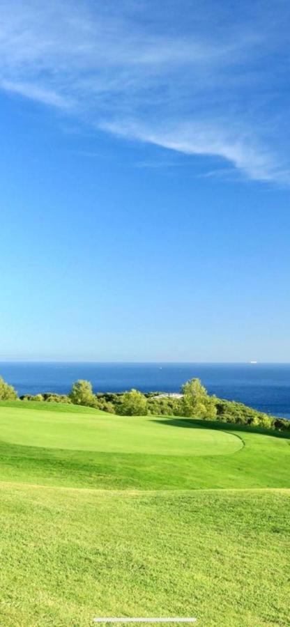 Villa Dans Cadre D'Exception - Golf, Piscine Et Tennis Prive Saint-Cyr-sur-Mer Kültér fotó